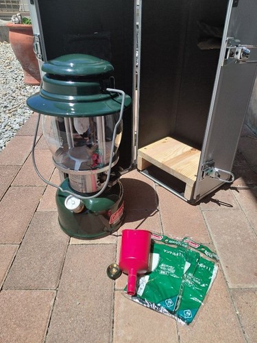 Coleman 639c kerosene lantern - 639c,